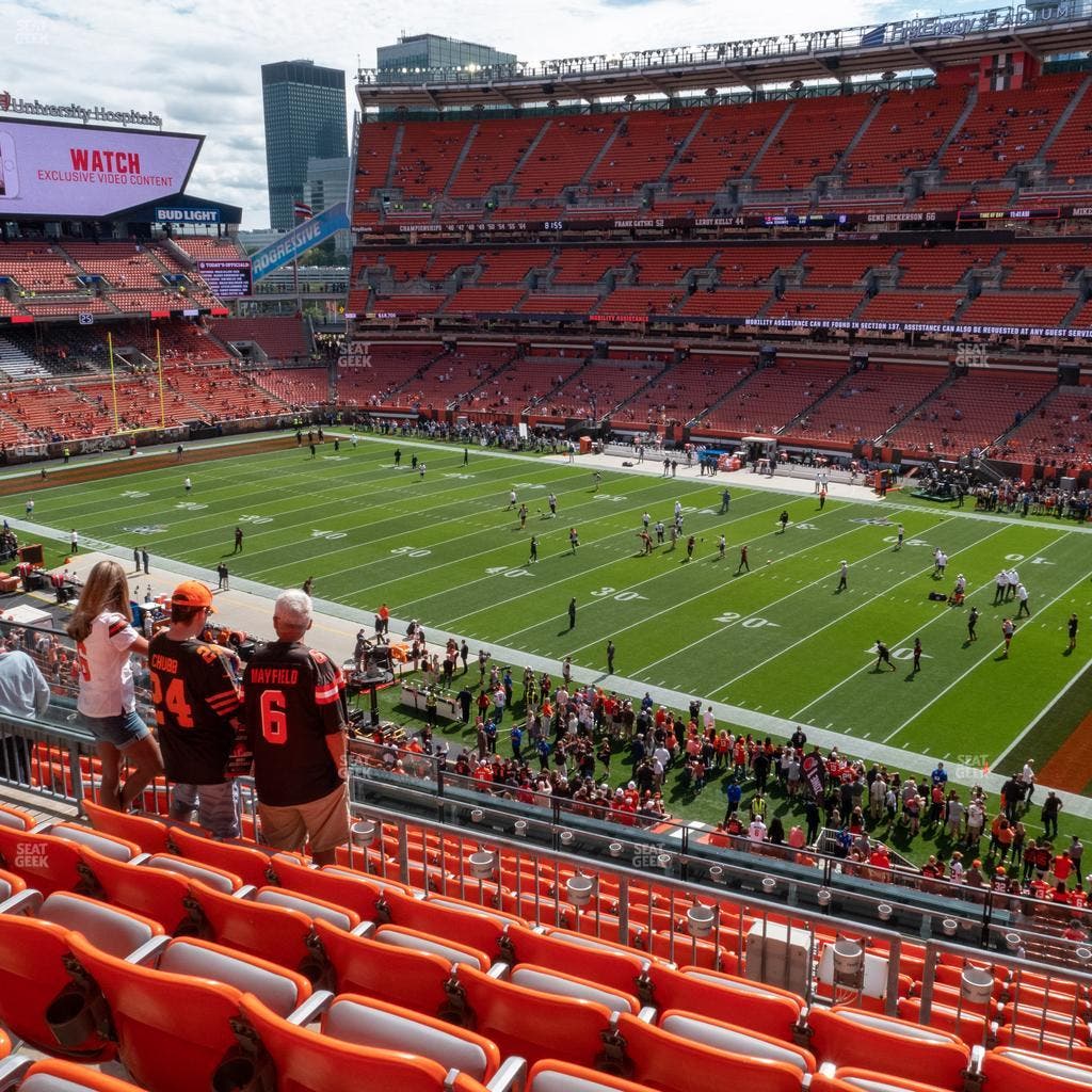 Huntington Bank Field - Section Suite 275 Seat View