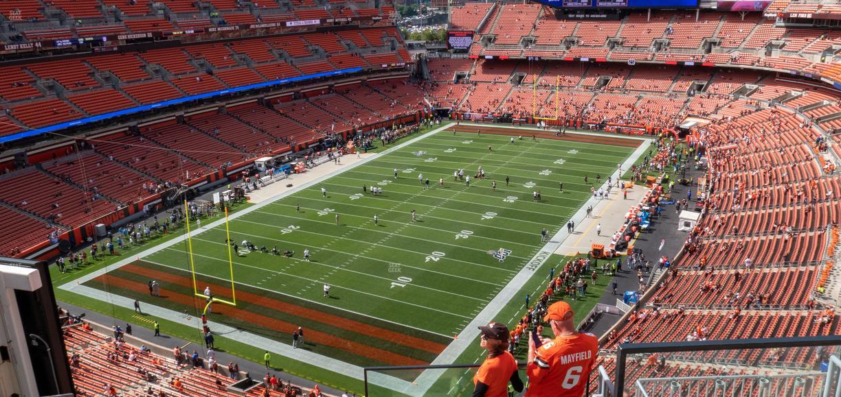Huntington Bank Field - Section Suite 444 Seat View