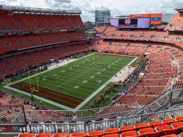Huntington Bank Field - Section Suite 445 Seat View