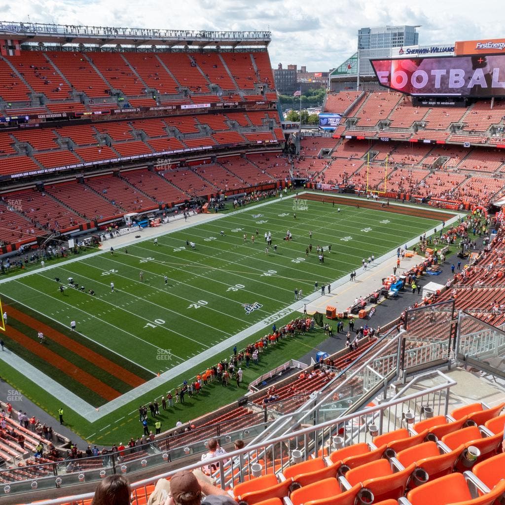 Huntington Bank Field - Section Suite 450 Seat View