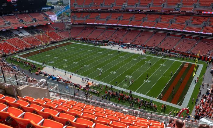 Huntington Bank Field - Section Suite 480 Seat View