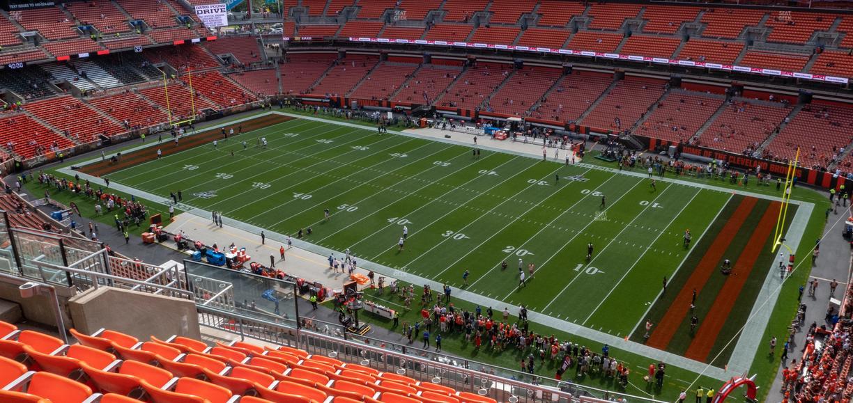 Huntington Bank Field - Section Suite 482 Seat View