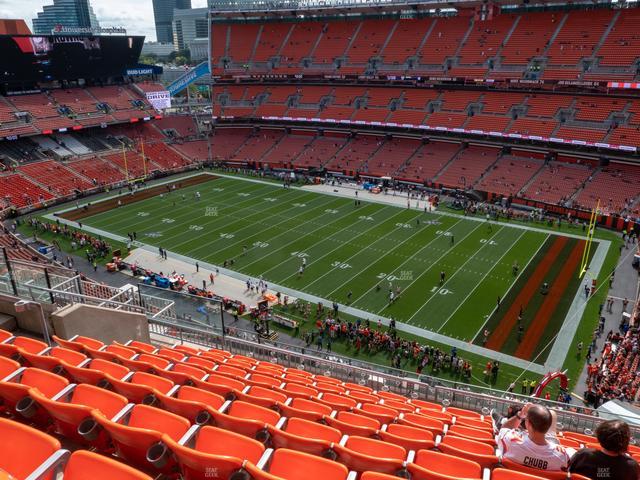 Huntington Bank Field - Section Suite 482 Seat View