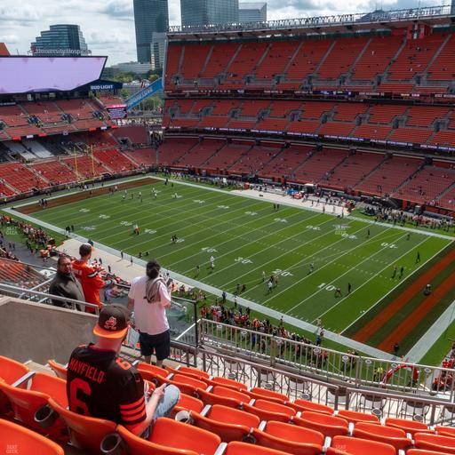 Huntington Bank Field - Section Suite 484 Seat View