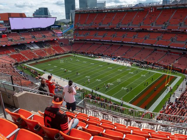 Huntington Bank Field - Section Suite 484 Seat View