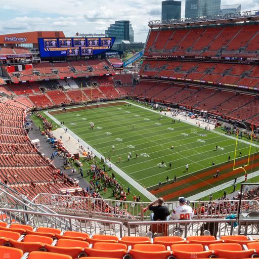 Huntington Bank Field - Section Suite 492 Seat View