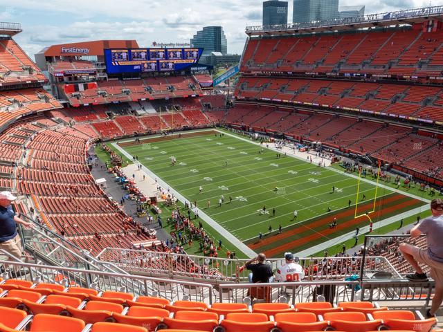 Huntington Bank Field - Section Suite 492 Seat View