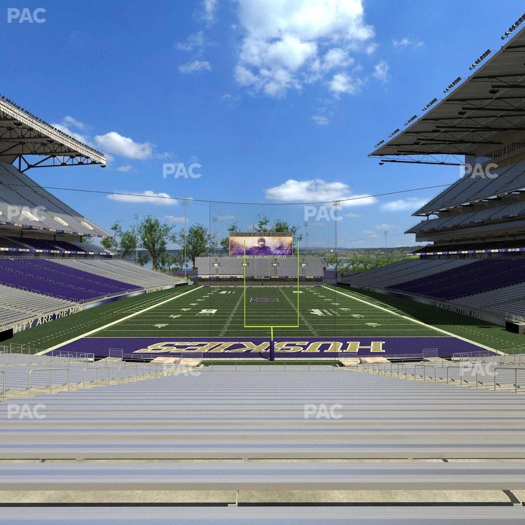 Husky Stadium - Section 118 Seat View