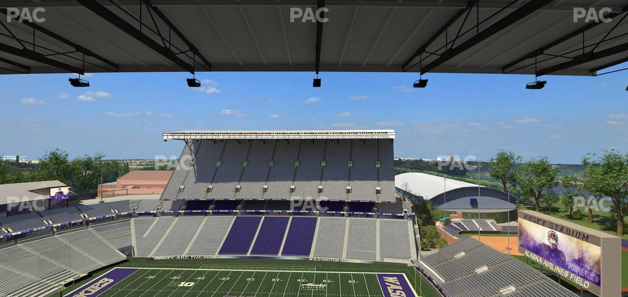 Husky Stadium - Section 304 Seat View