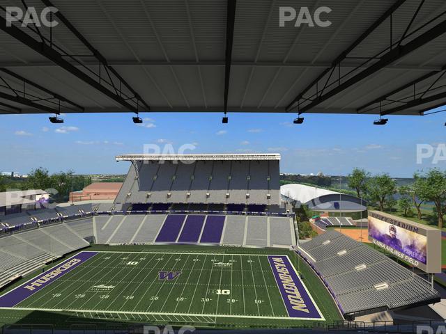 Husky Stadium - Section 304 Seat View