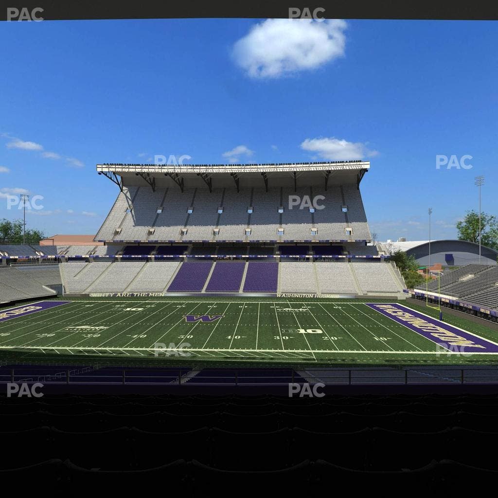 Husky Stadium - Section Club Husky 205 Seat View