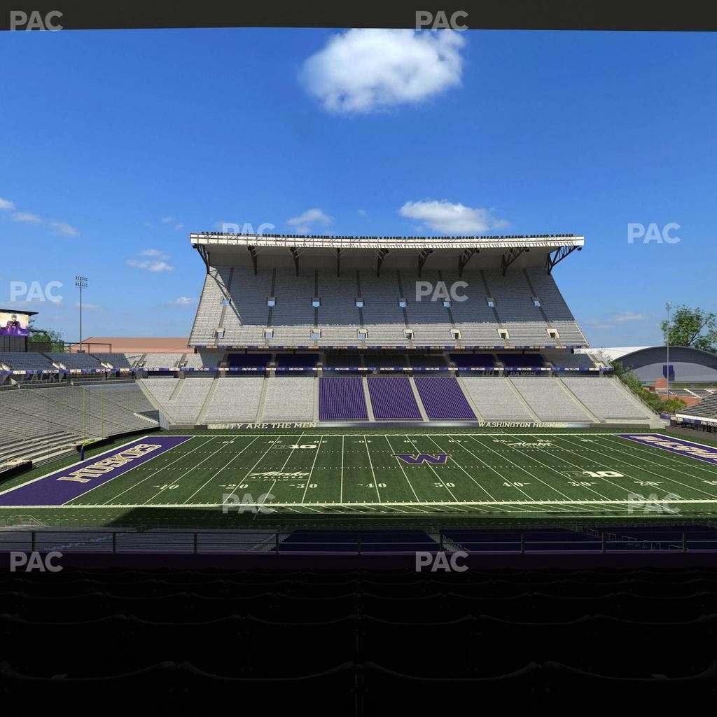 Husky Stadium - Section Club Husky 207 Seat View