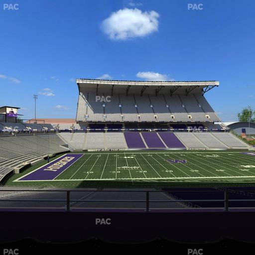 Husky Stadium - Section Club Husky 208 Seat View