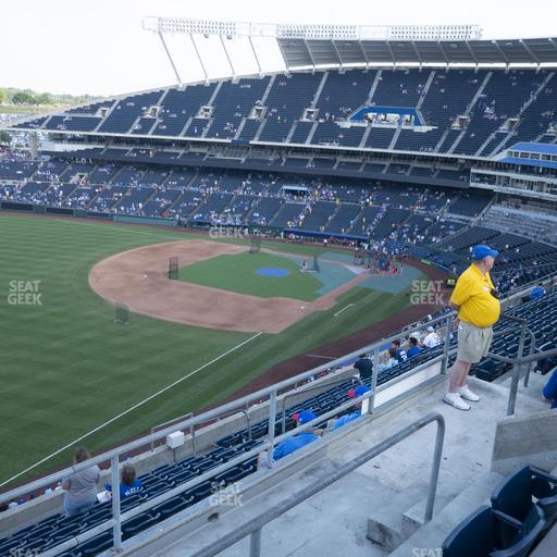Kauffman Stadium - Section 402 R Seat View