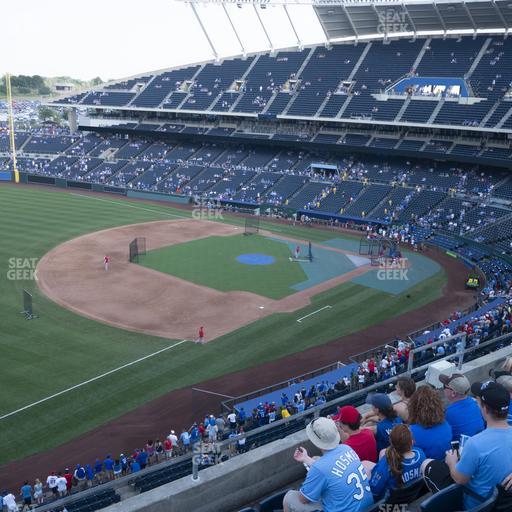 Kauffman Stadium - Section 405 R Seat View