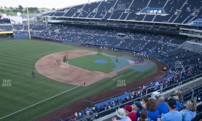 Kauffman Stadium - Section 405 R Seat View