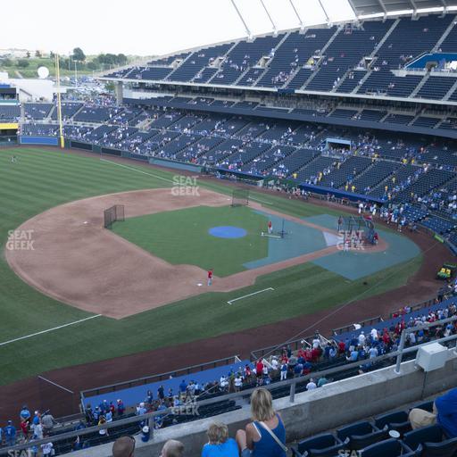 Kauffman Stadium - Section 407 R Seat View