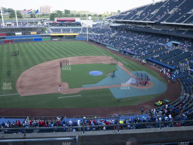 Kauffman Stadium - Section 411 R Seat View