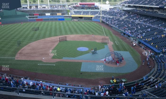 Kauffman Stadium - Section 413 R Seat View