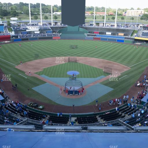 Kauffman Stadium - Section 420 R Seat View