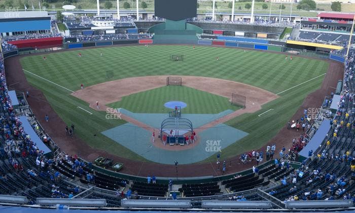 Kauffman Stadium - Section 420 Seat View