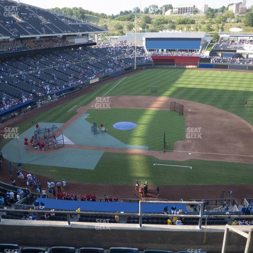 Kauffman Stadium - Section 429 R Seat View