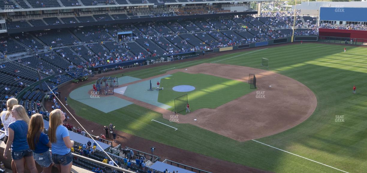 Kauffman Stadium - Section 433 R Seat View