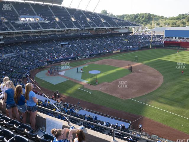 Kauffman Stadium - Section 433 R Seat View