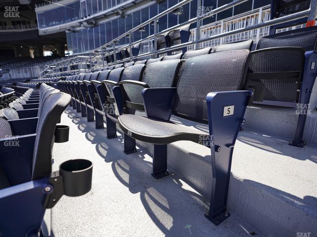 Kauffman Stadium - Section Umb Diamond Club 127 Seat View
