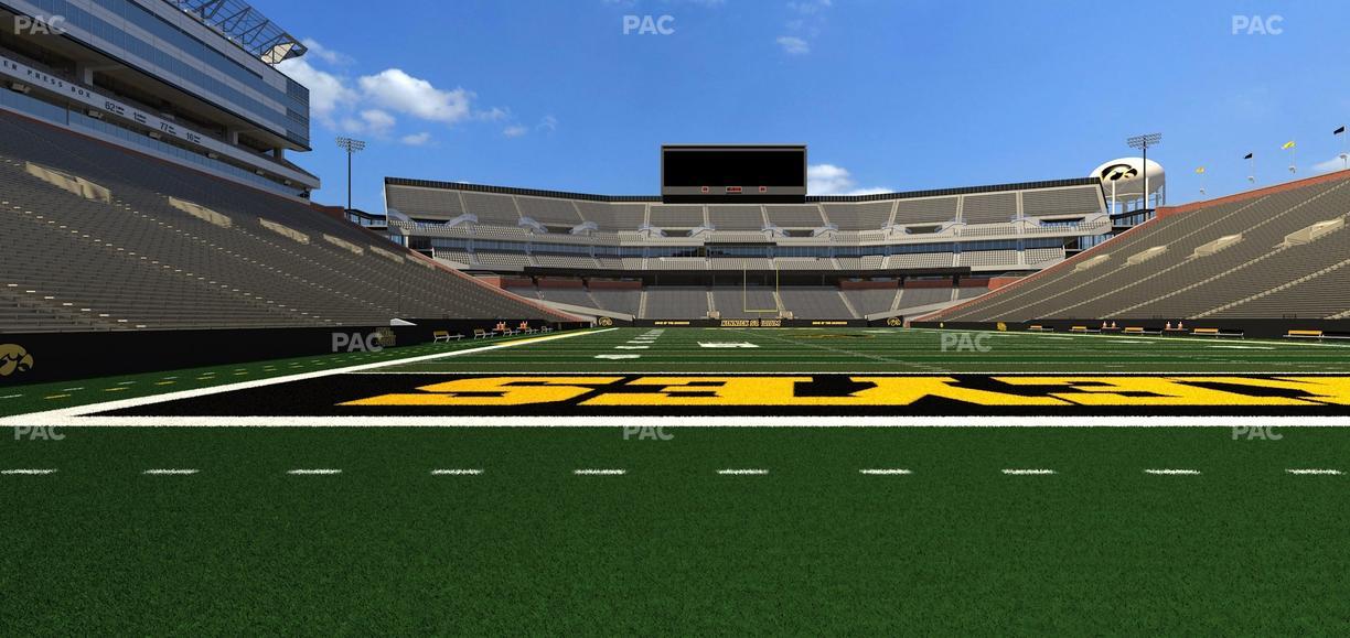 Kinnick Stadium - Section 117 Seat View