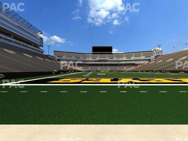 Kinnick Stadium - Section 117 Seat View