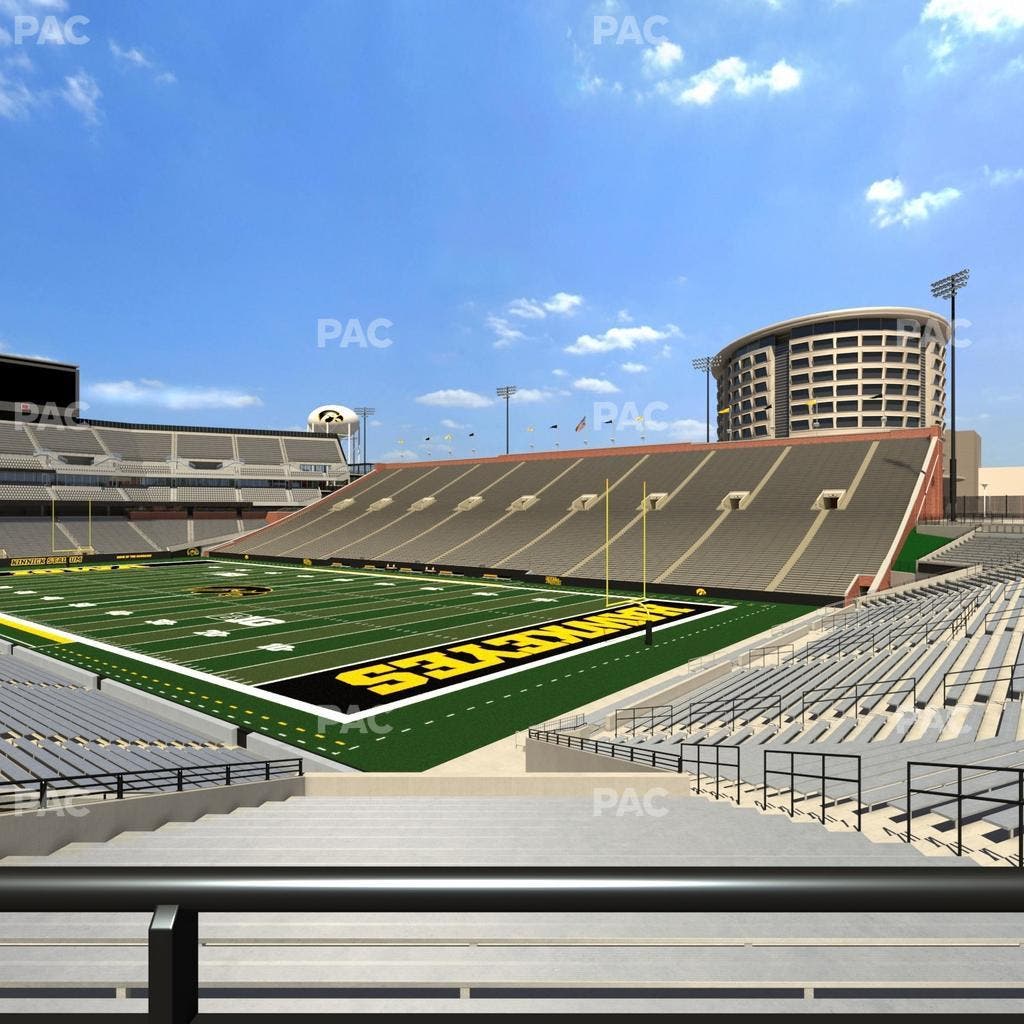 Kinnick Stadium - Section 121 Seat View