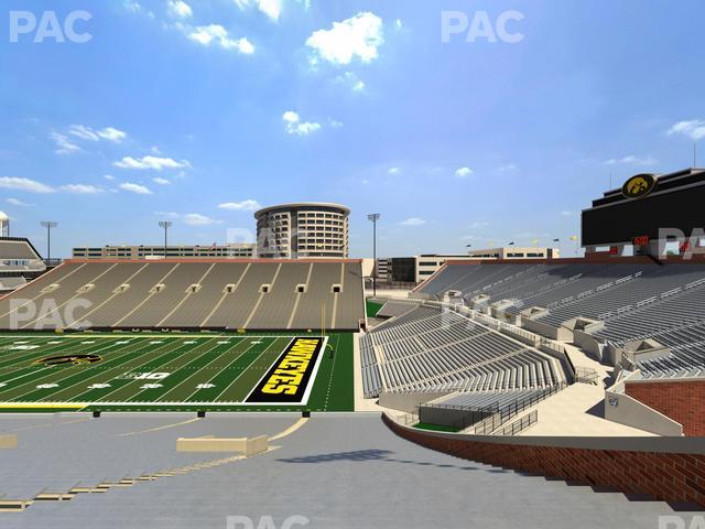Kinnick Stadium - Section 122 Seat View