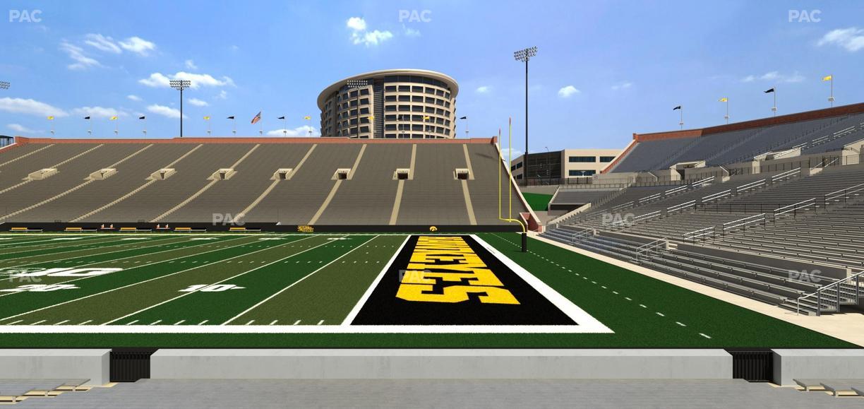 Kinnick Stadium - Section 123 Seat View