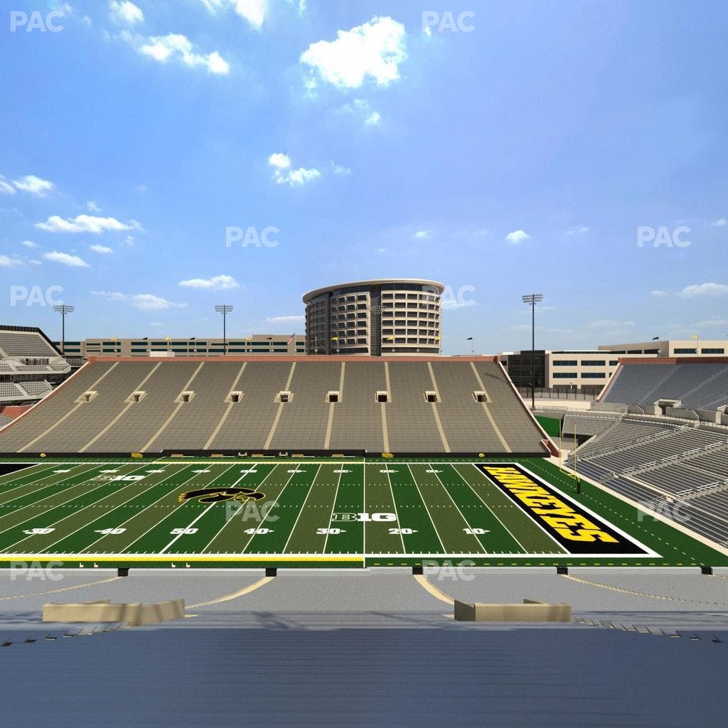 Kinnick Stadium - Section 125 Seat View