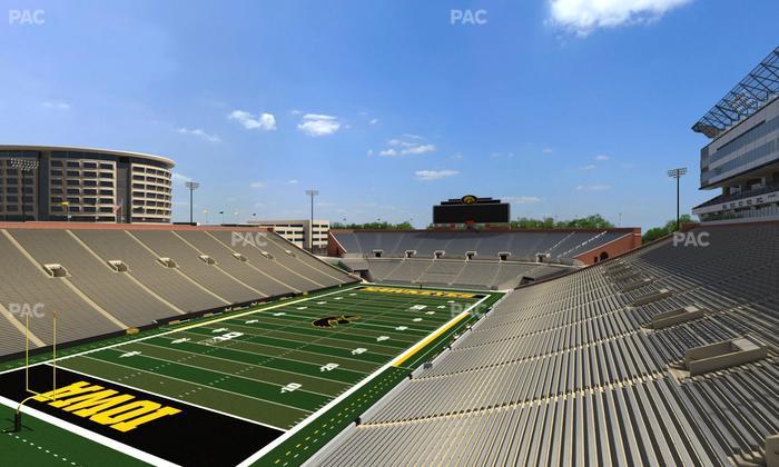 Kinnick Stadium - Section 332 Seat View