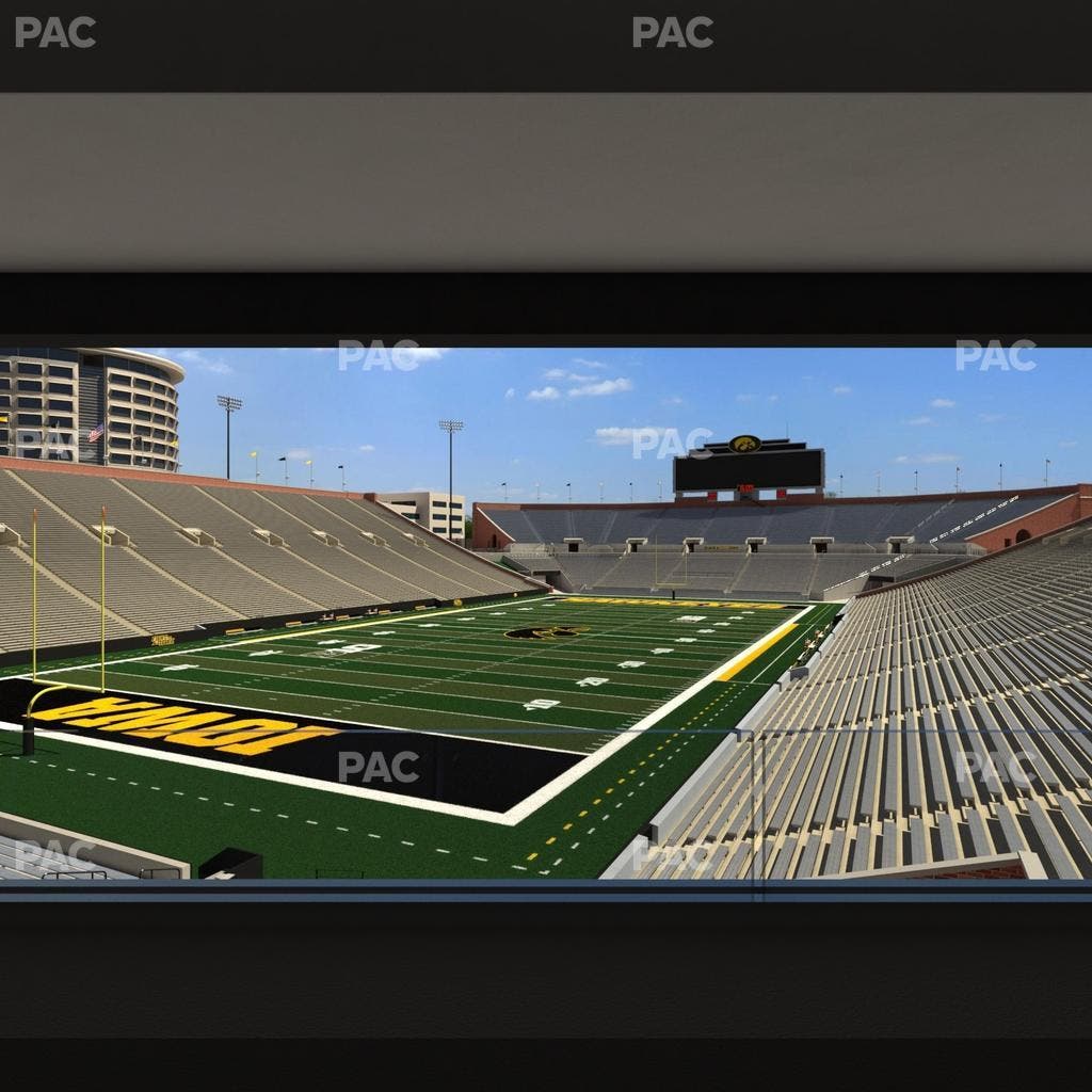 Kinnick Stadium - Section Ironmen Box 12 Seat View