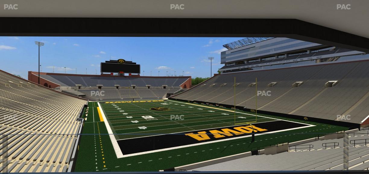 Kinnick Stadium - Section Ironmen Box 17 Seat View