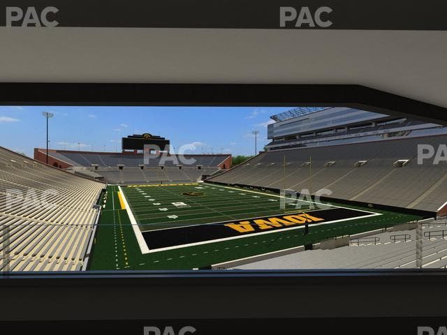 Kinnick Stadium - Section Ironmen Box 17 Seat View