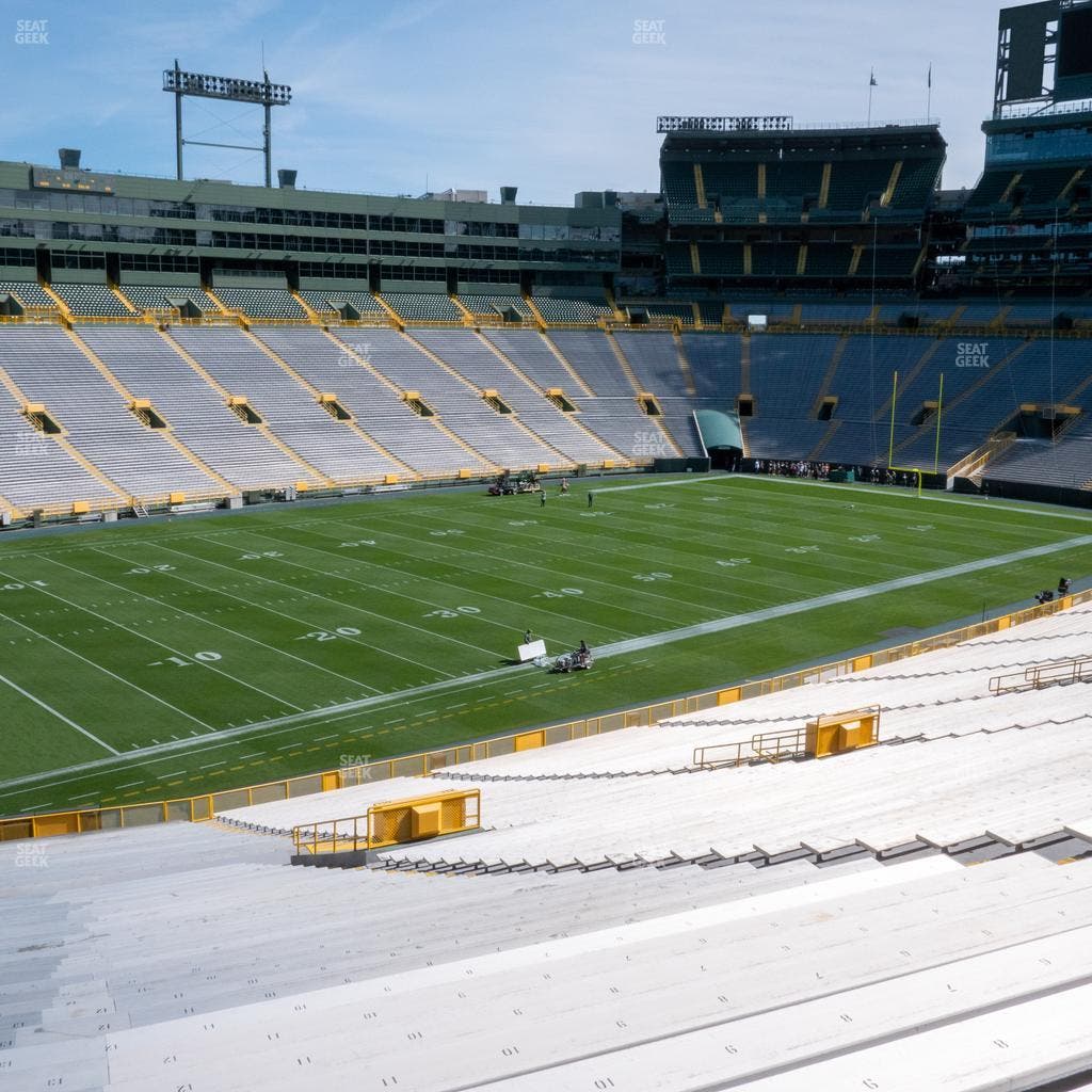 Lambeau Field - Section 110 Seat View