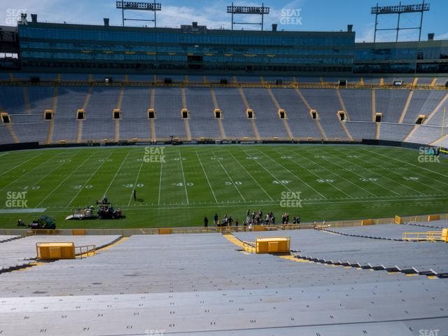 Lambeau Field - Section 121 Seat View