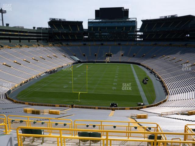 Lambeau Field - Section 302 Seat View