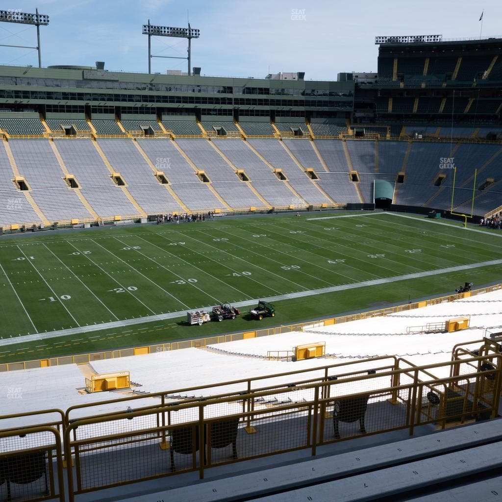 Lambeau Field - Section 318 Seat View