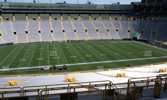 Lambeau Field - Section 322 Seat View