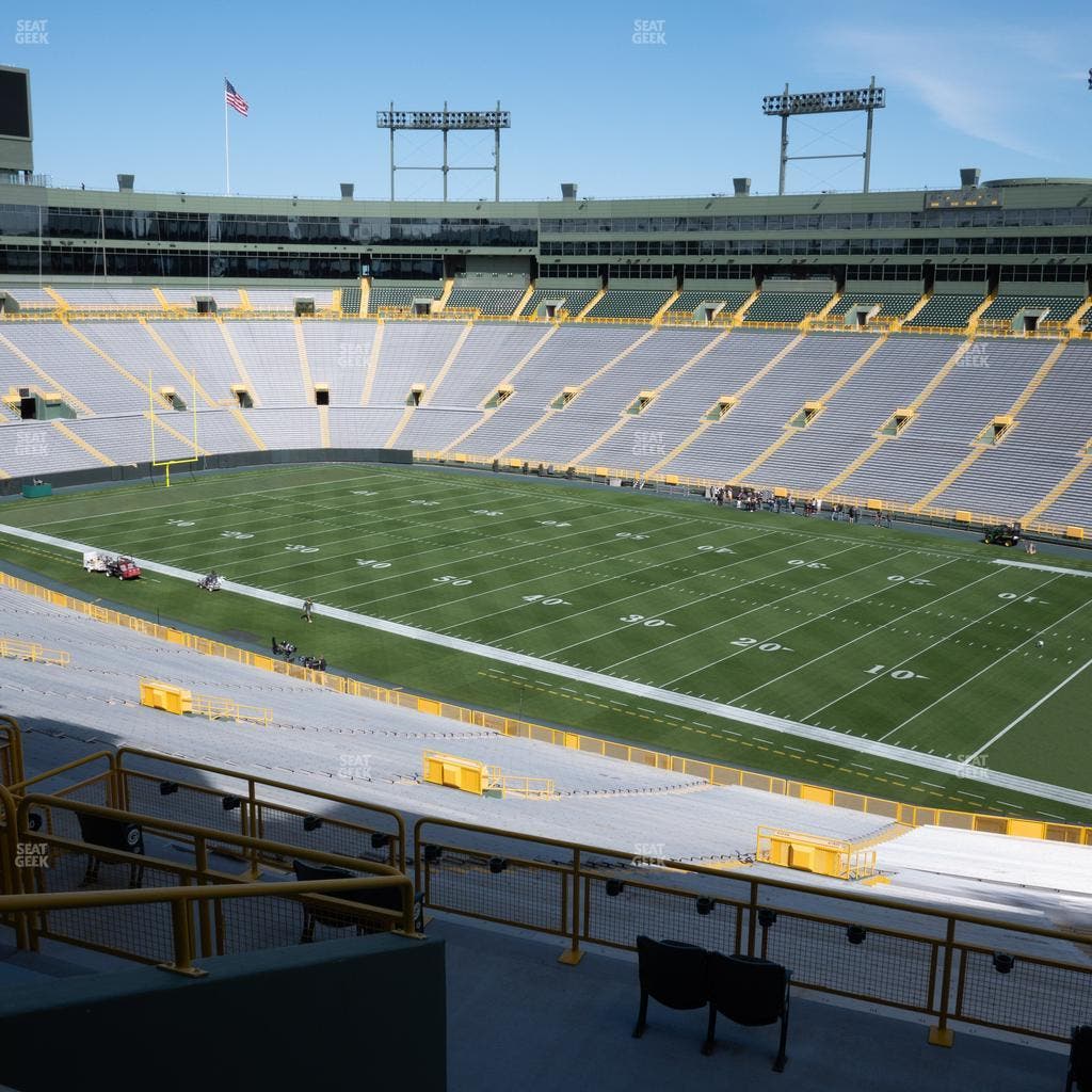 Lambeau Field - Section 332 Seat View