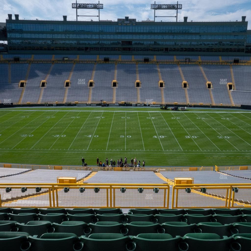 Lambeau Field - Section 419 Seat View