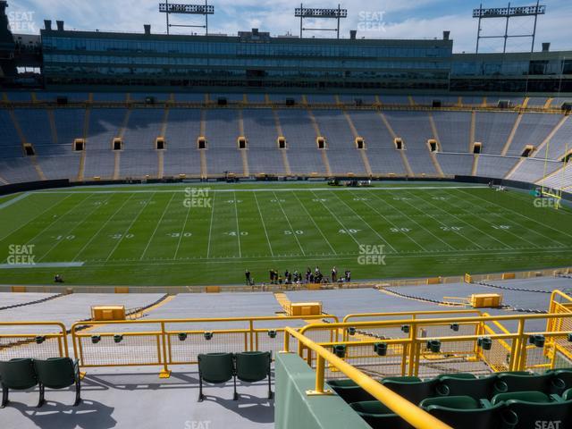 Lambeau Field - Section 421 Seat View