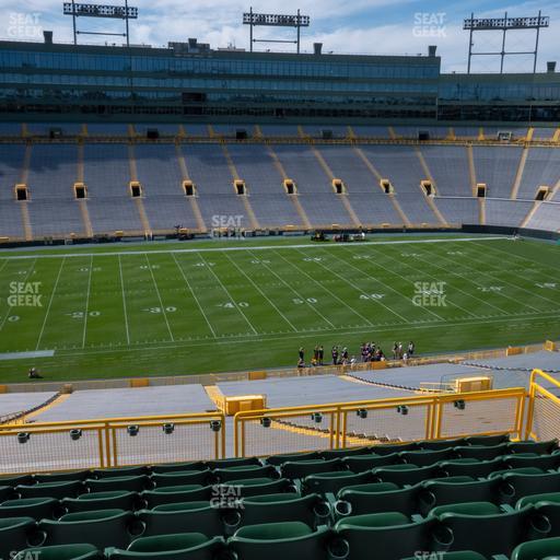 Lambeau Field - Section 423 Seat View