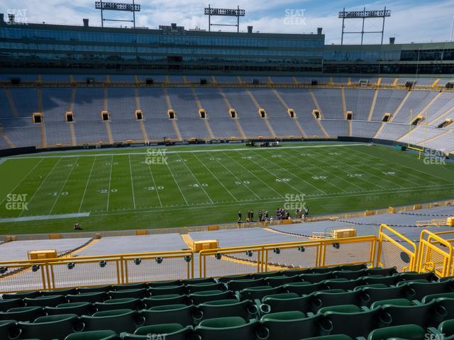 Lambeau Field - Section 423 Seat View