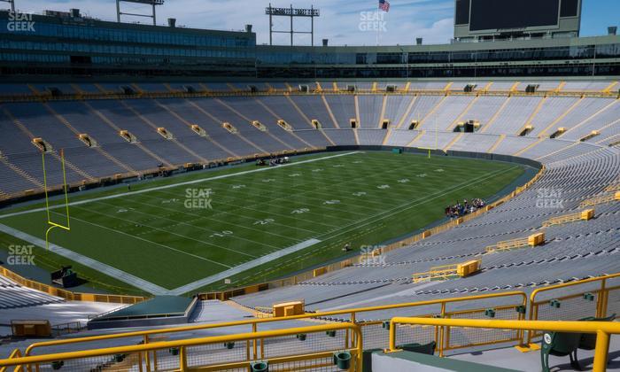 Lambeau Field - Section 433 Seat View